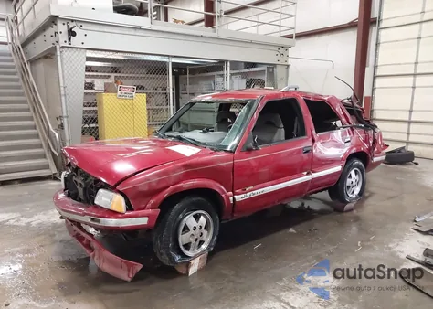 1997 GMC Jimmy Sls из США, поврежденный, VIN 1GKDT13W8V2509140